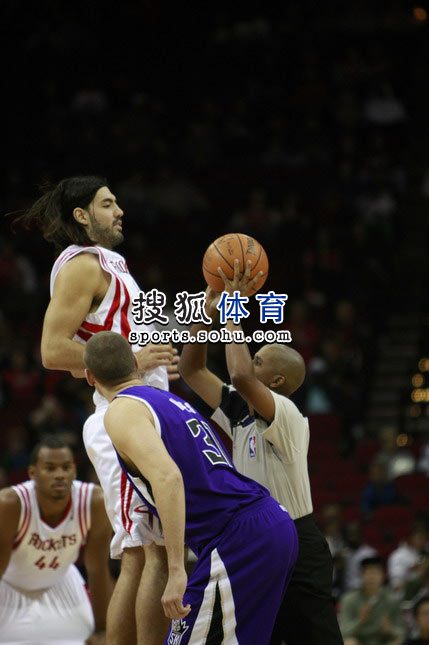 鉴于这